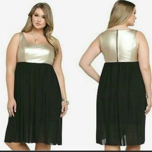 FREE SHIPPING WITH THIS TORRID DRESS